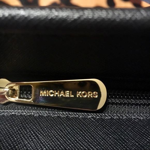 Michael Kors Jet Set tote - Picture 8 of 8